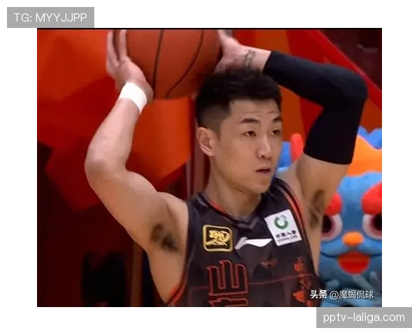 山东高诗岩单场18分9助攻3抢断 组织防守均有建树